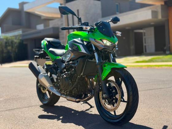 KAWASAKI Z500 